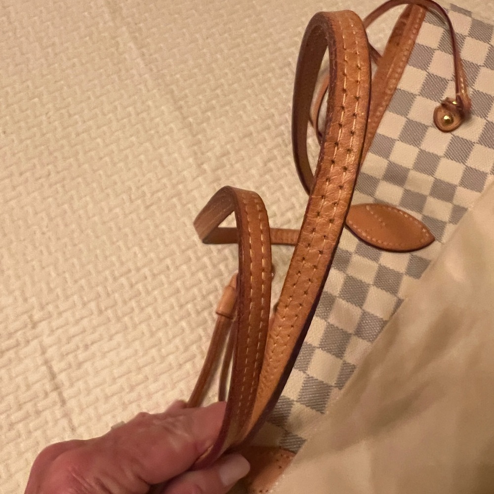 Louis Vuitton GM Neverfull Damier Azure Rose interior - - Picture 16 of 16